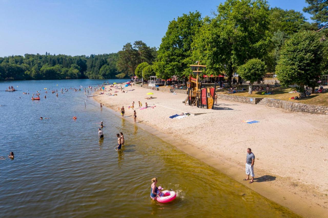 Camping Du Lac Marcillac-la-Croisille ภายนอก รูปภาพ
