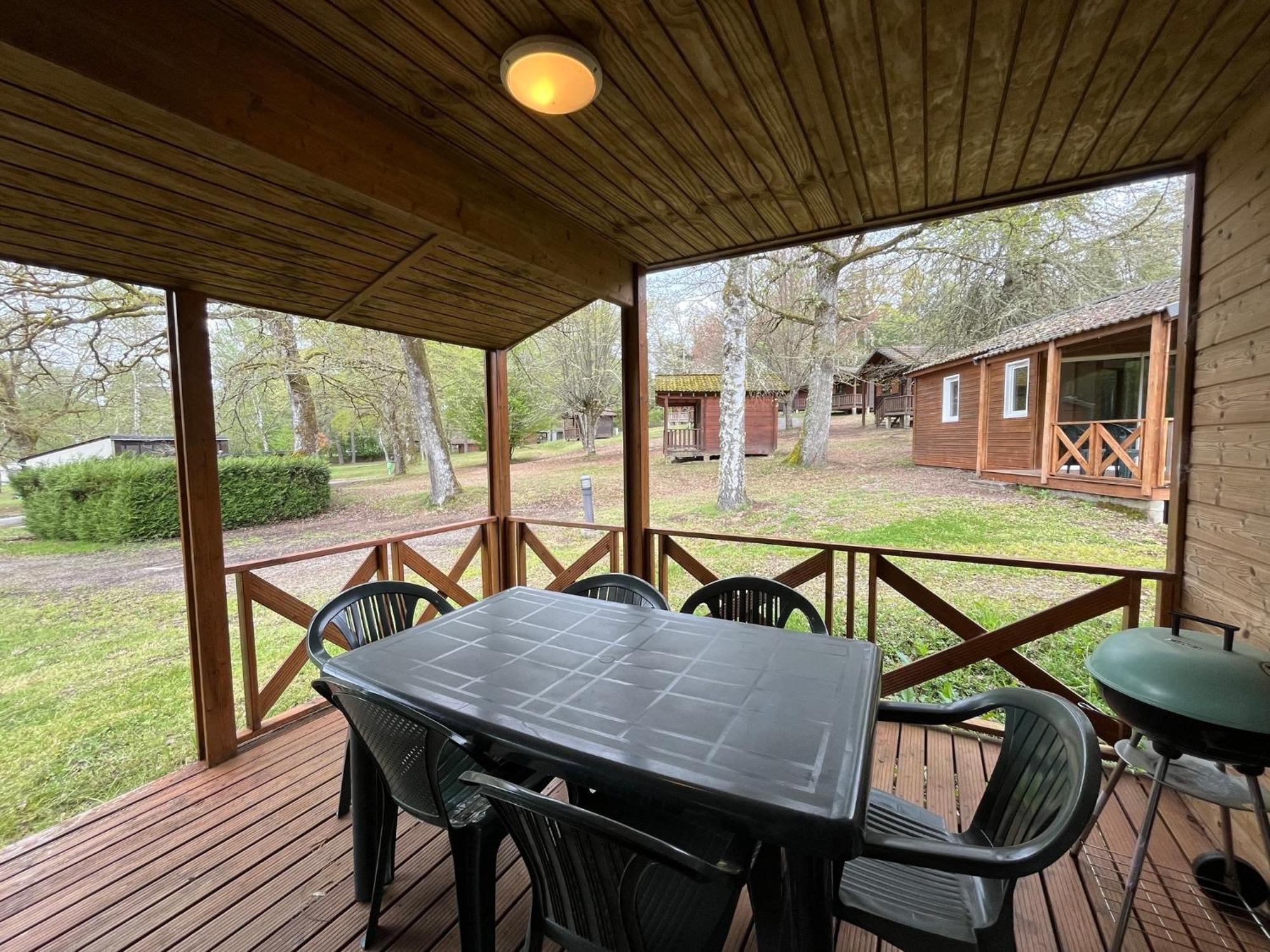 Camping Du Lac Marcillac-la-Croisille ภายนอก รูปภาพ